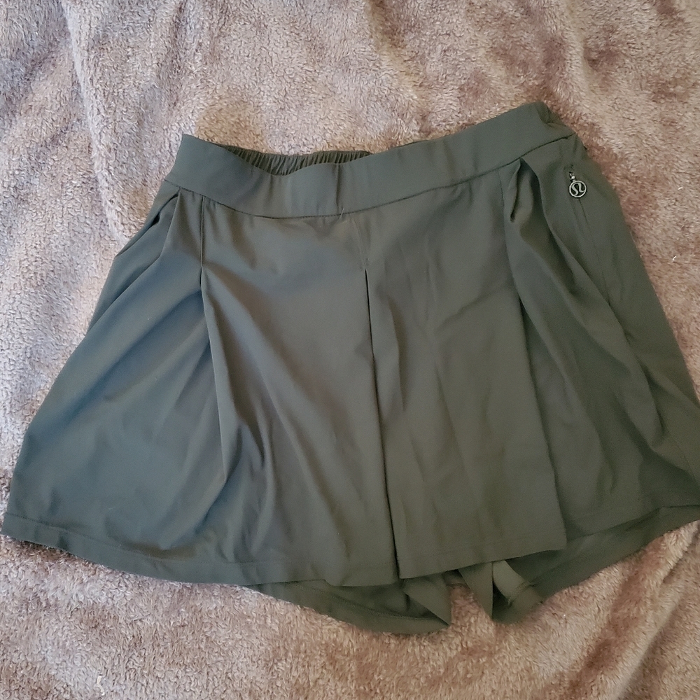 Lululemon shorts